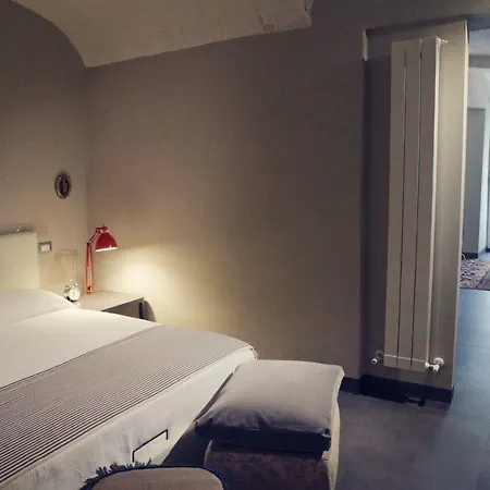 Apartment San Gaetano - With Little External Courtyard *