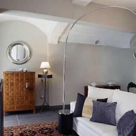 Apartment San Gaetano - With Little External Courtyard