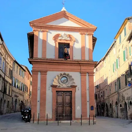 Apartment San Gaetano - With Little External Courtyard
